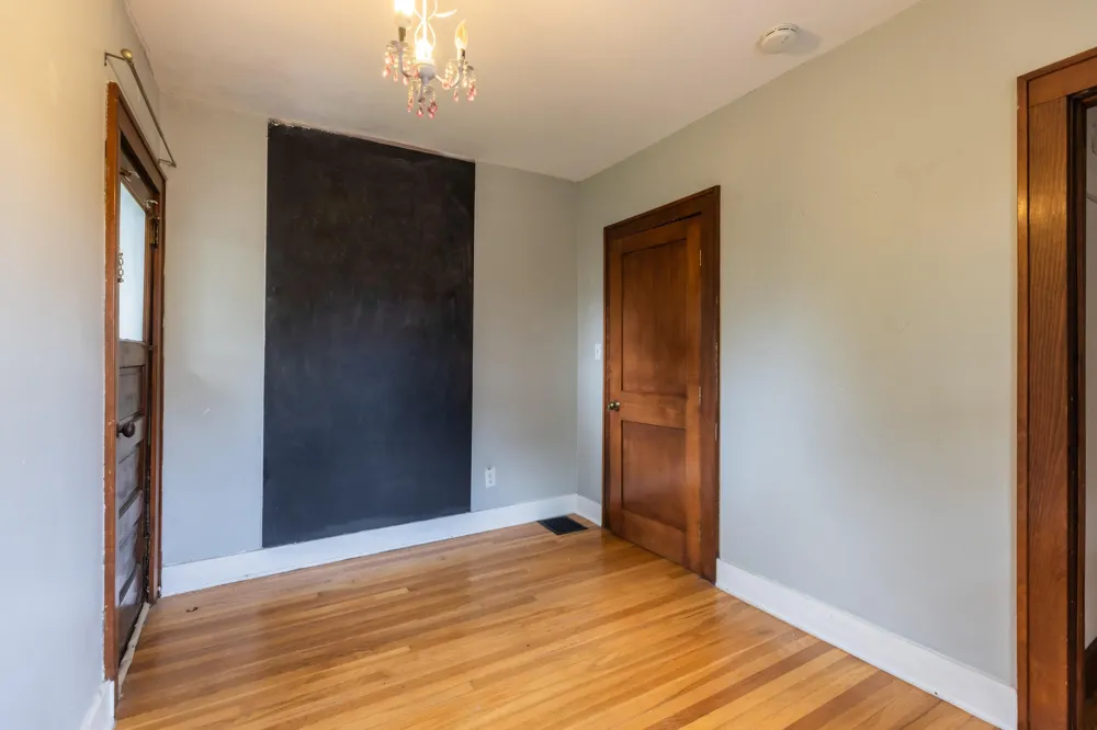 517 Eastern Avenue NE Grand Rapids City, MI 49503