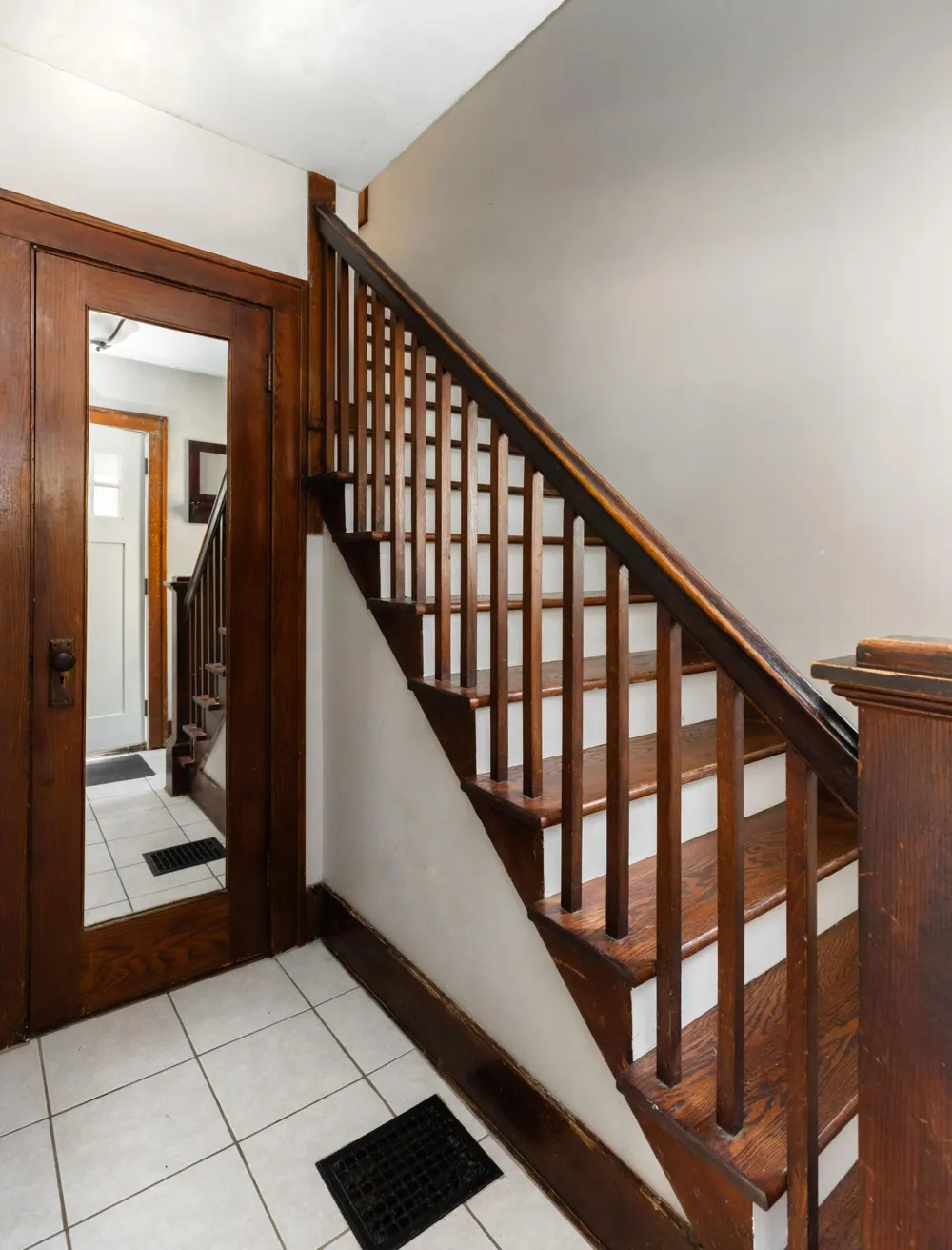 517 Eastern Avenue NE Grand Rapids City, MI 49503