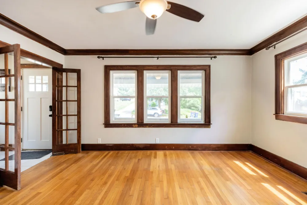 517 Eastern Avenue NE Grand Rapids City, MI 49503