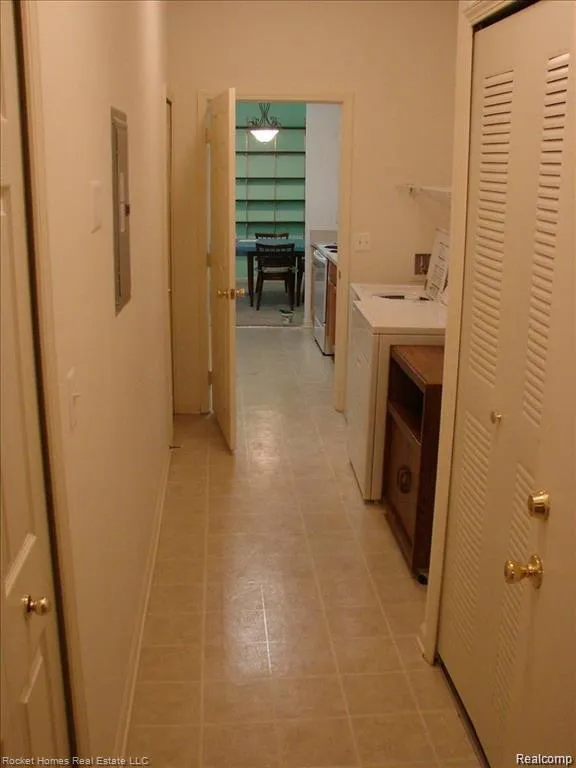 11840 Farmington Road ##59 Livonia City, MI 48150