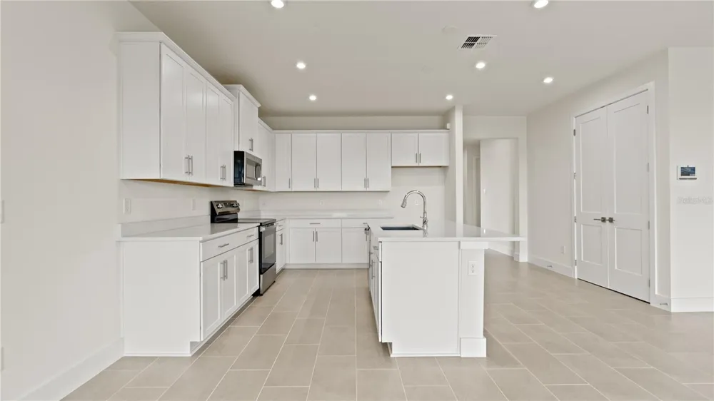 30273 RUSTIC MILL STREET Mount Dora, FL 32757