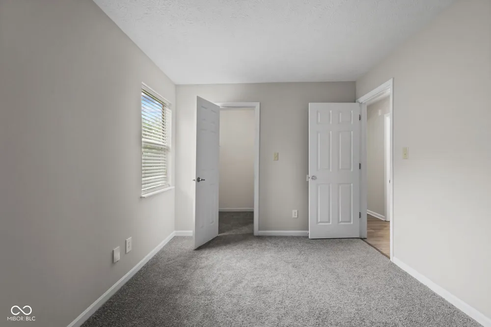 6815 Cherry Laurel Lane Fishers, IN 46038