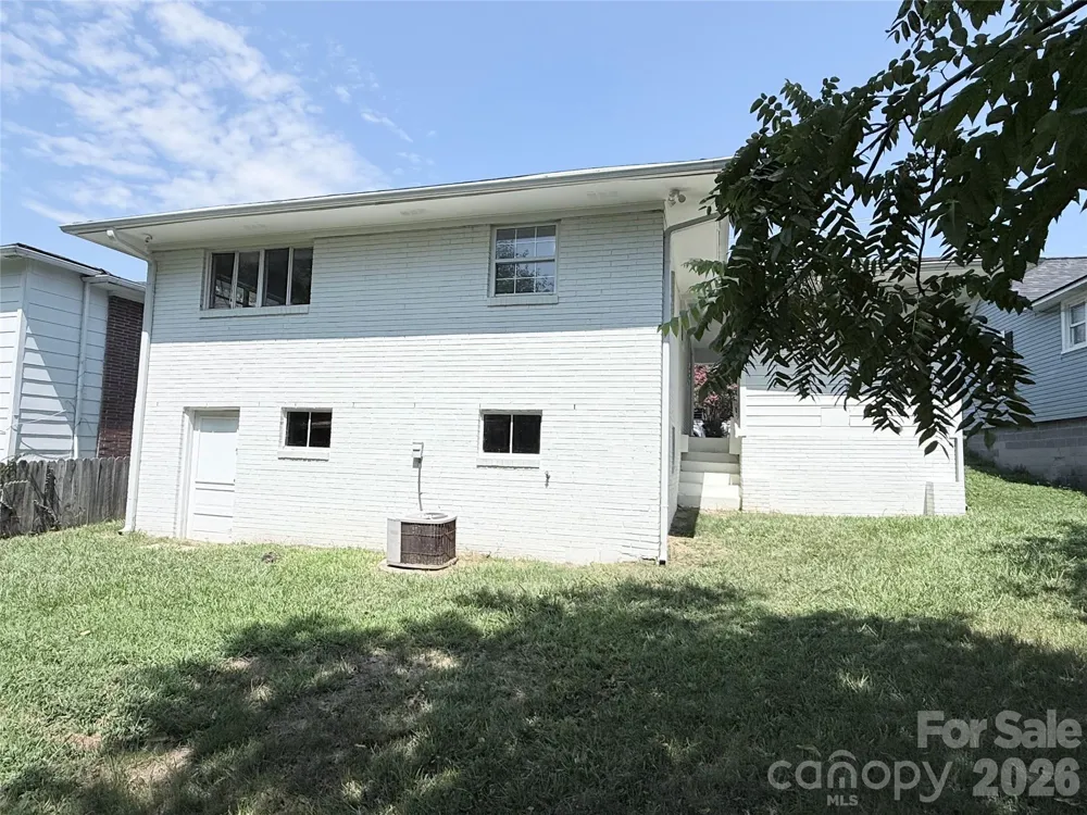 1507 W Horah Street Salisbury, NC 28144