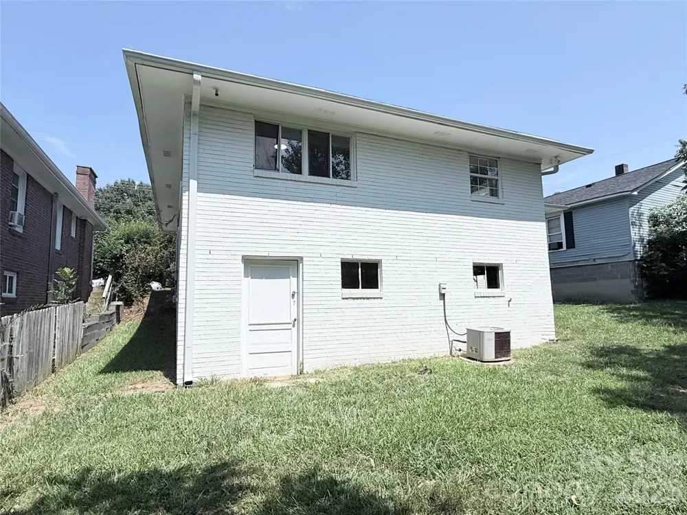 1507 W Horah Street Salisbury, NC 28144