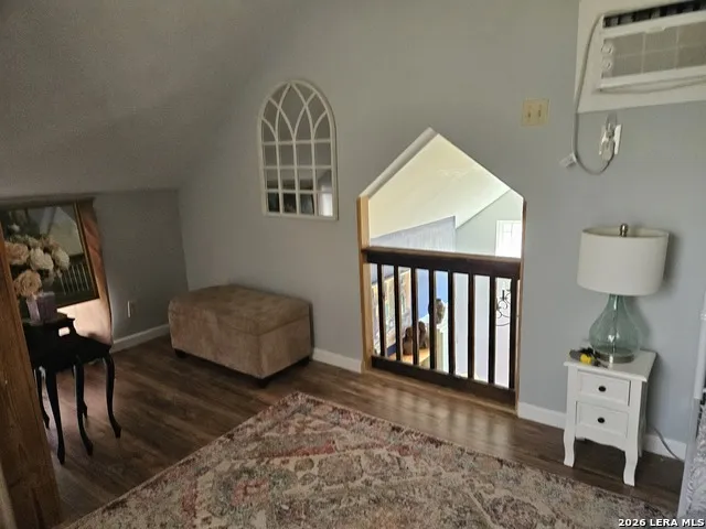 1676-1662 Lake Dr Spring Branch, TX 78070