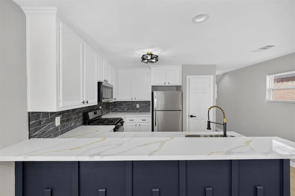 2917 Avenue M Galveston, TX 77550