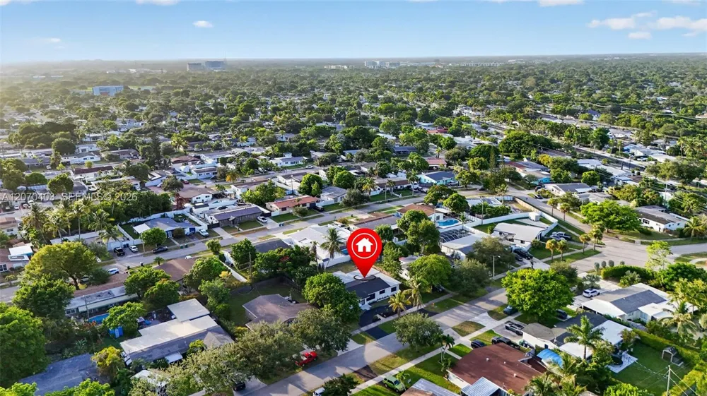 9281 Martinique Dr Cutler Bay, FL 33189