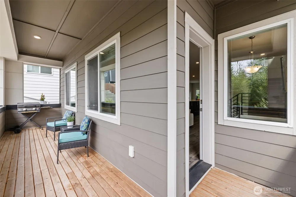 311 207th Street SE Bothell, WA 98012