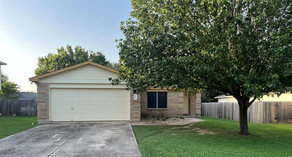 199 Tristans Way Buda, TX 78610