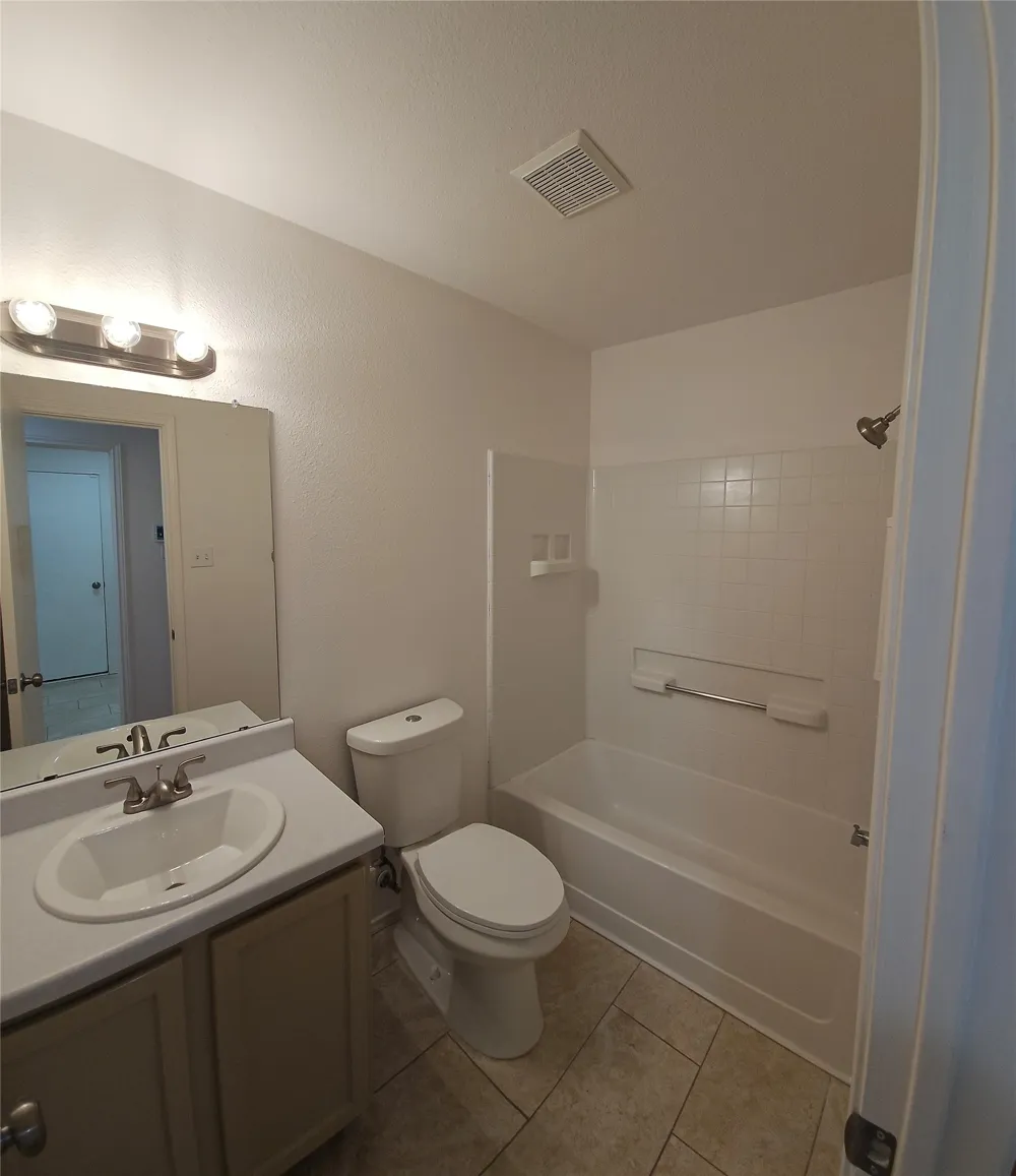 199 Tristans Way Buda, TX 78610