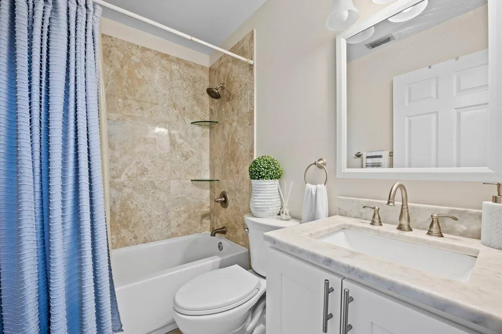 12538 WESTHAMPTON CIRCLE Wellington, FL 33414