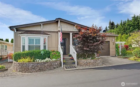 2500 Alder Street #65