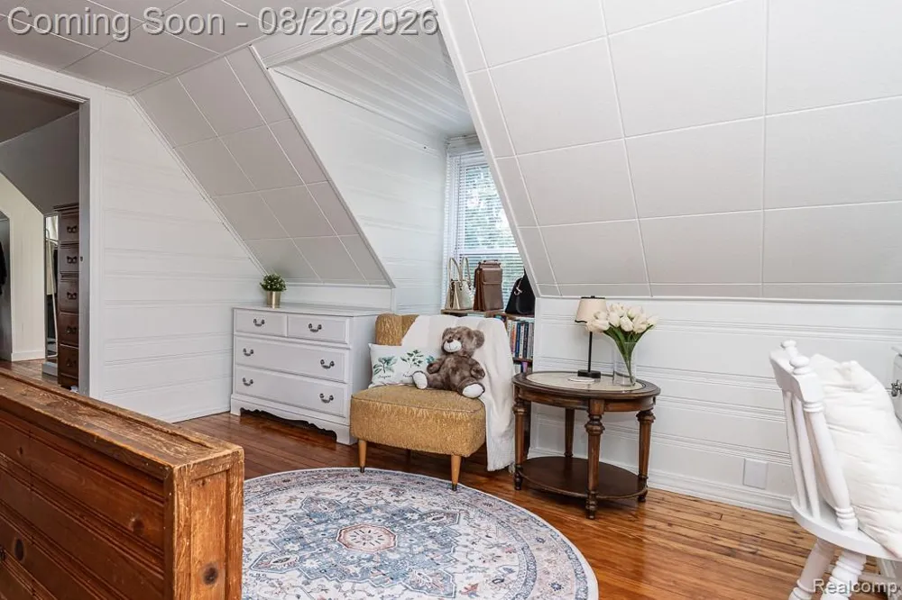 21846 Redmond Avenue Eastpointe City, MI 48021