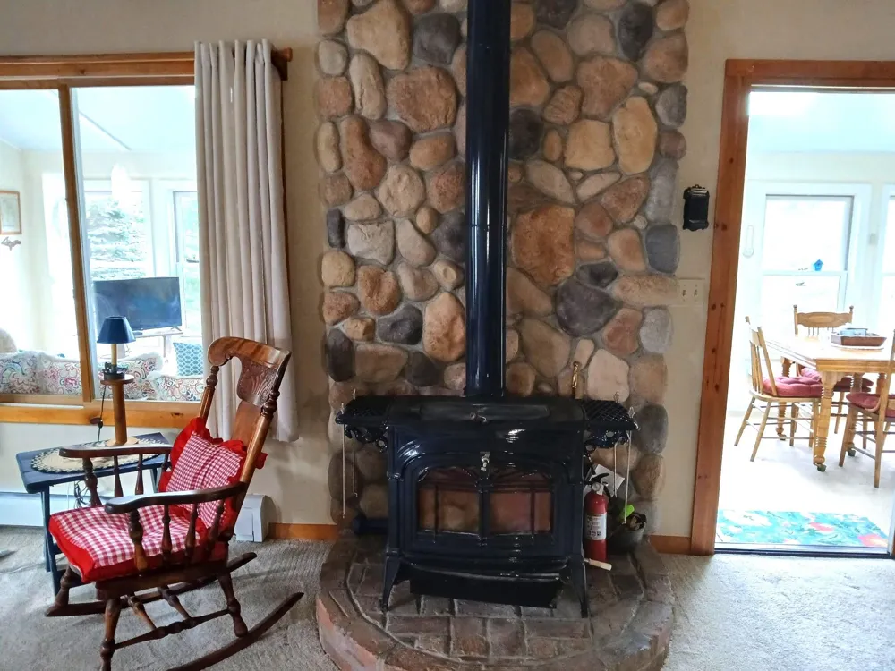 1819 Indianwood Trail Mills Township, MI 48661