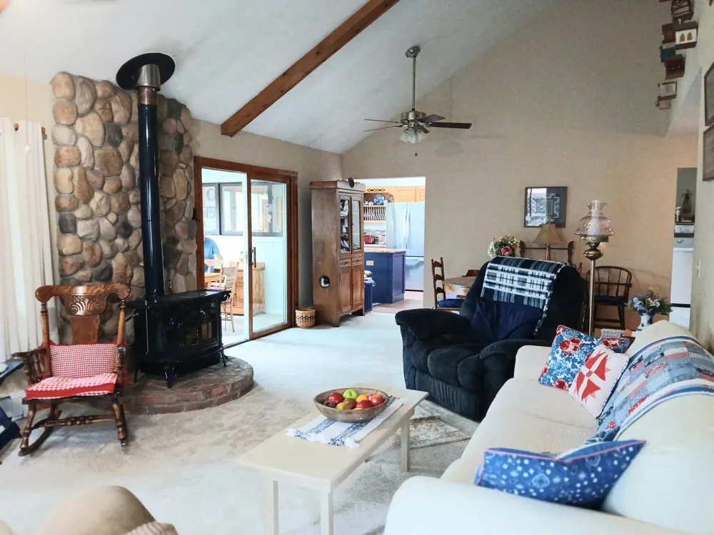 1819 Indianwood Trail Mills Township, MI 48661