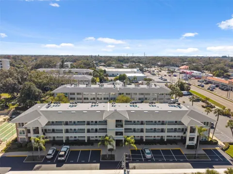 1235 S HIGHLAND AVENUE #1-207