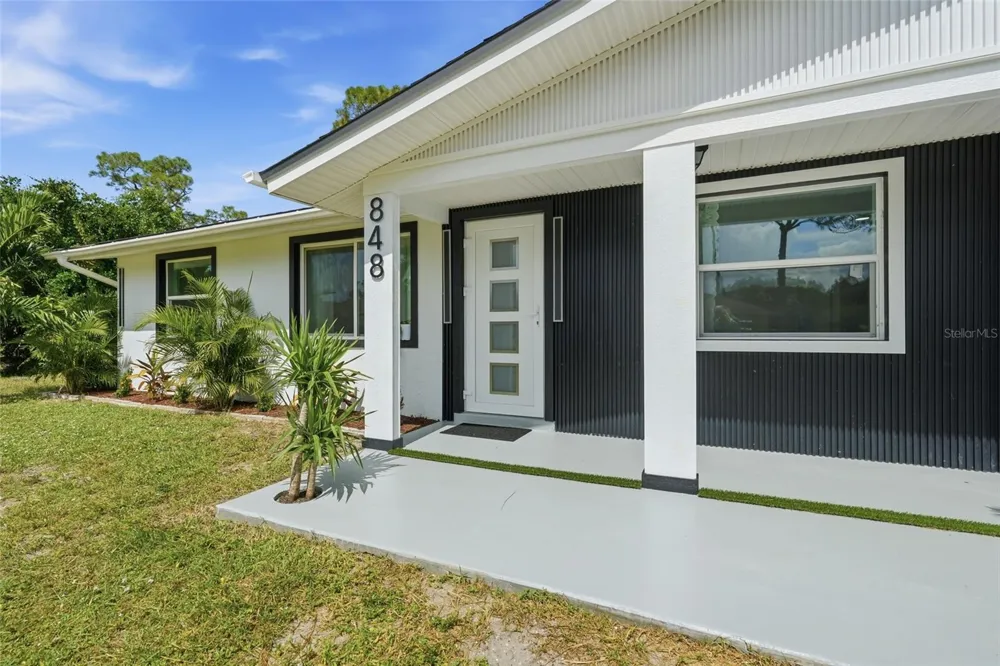848 OLYMPIA ROAD Venice, FL 34293