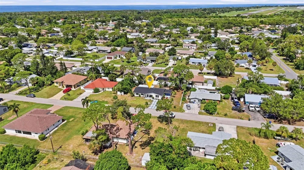 848 OLYMPIA ROAD Venice, FL 34293