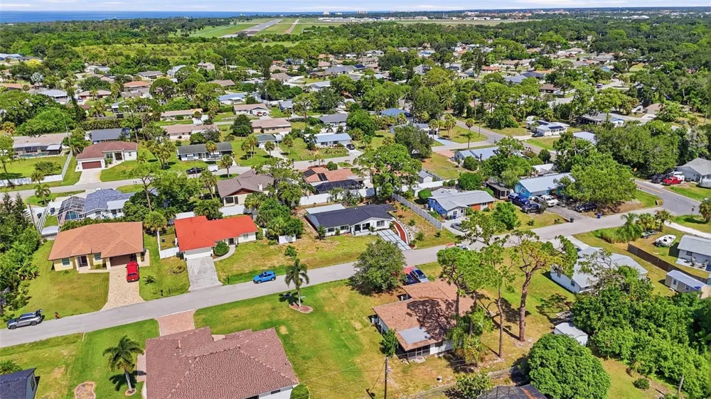 848 OLYMPIA ROAD Venice, FL 34293