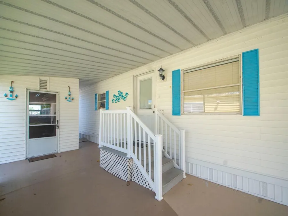 44 Village Lane Jensen Beach, FL 34957