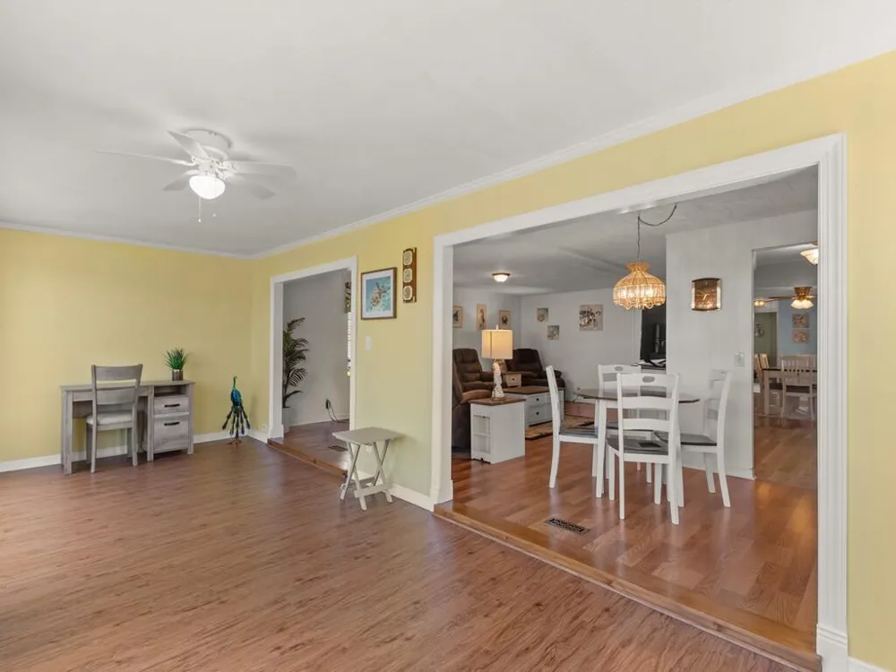 44 Village Lane Jensen Beach, FL 34957