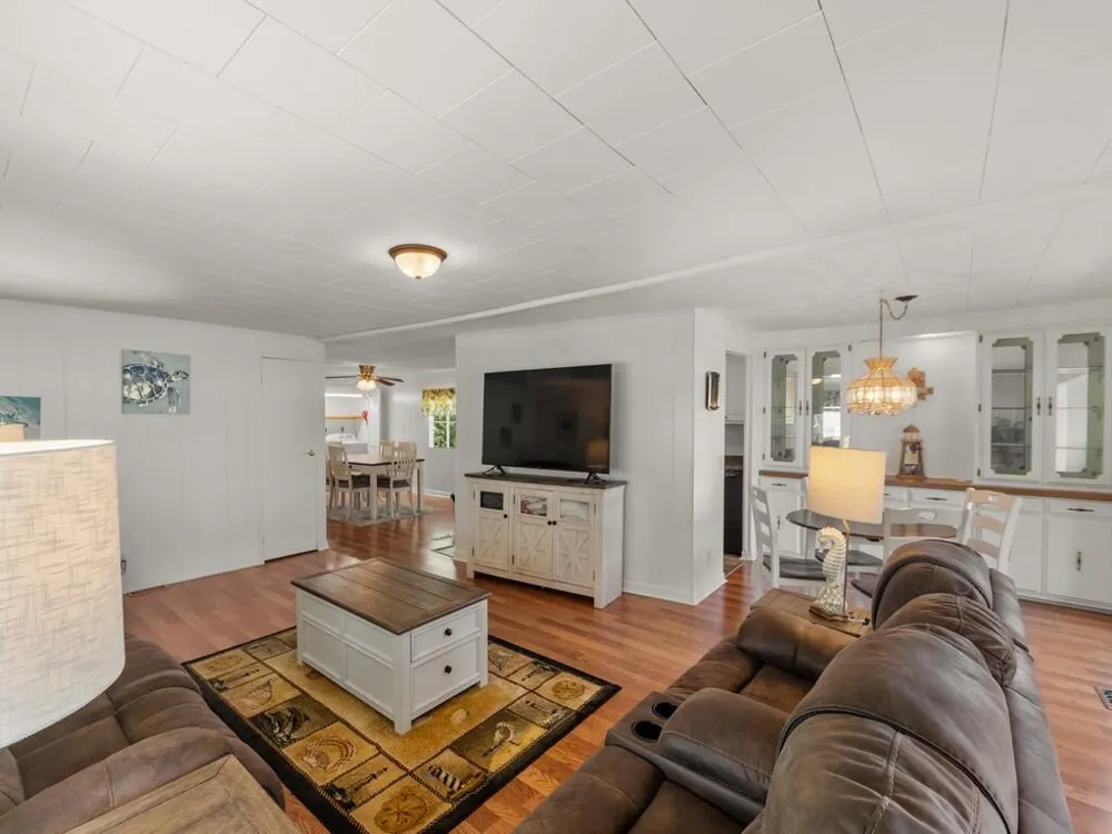 44 Village Lane Jensen Beach, FL 34957