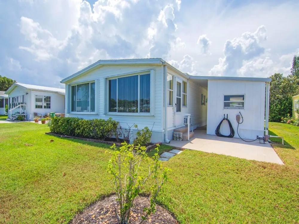44 Village Lane Jensen Beach, FL 34957