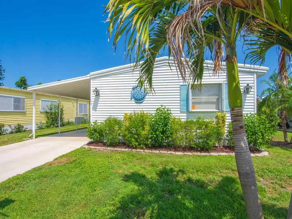 44 Village Lane Jensen Beach, FL 34957