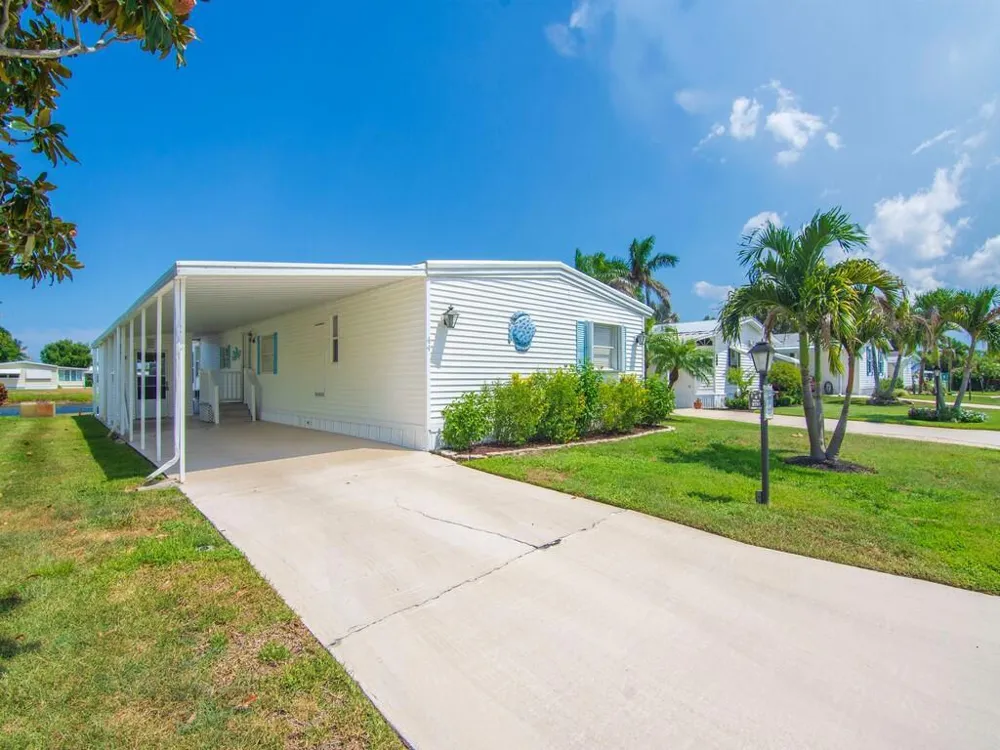 44 Village Lane Jensen Beach, FL 34957