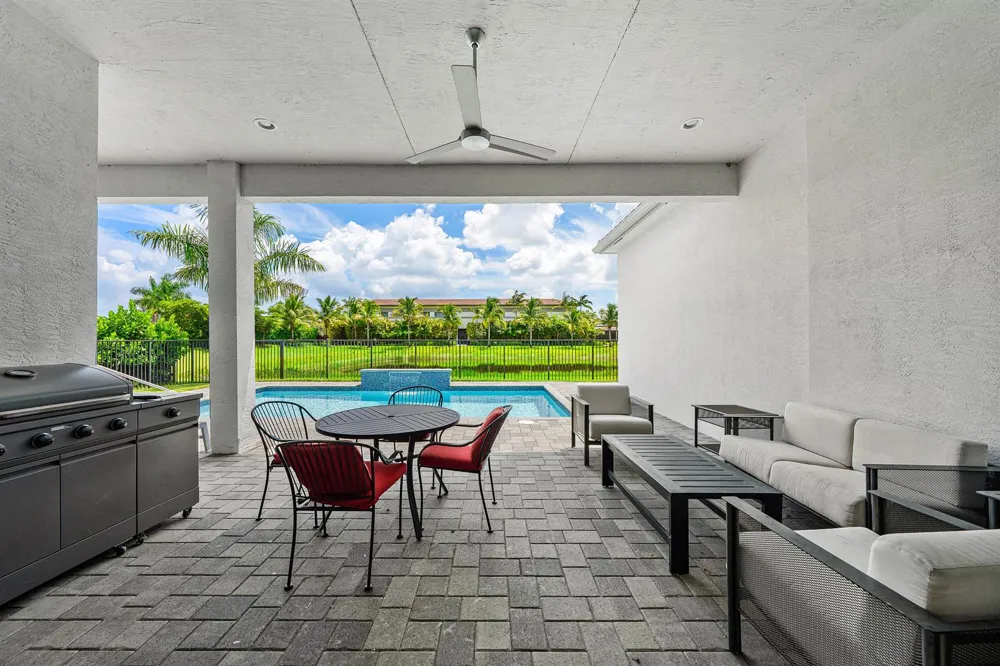 11326 Apricot Valley Drive Boynton Beach, FL 33473