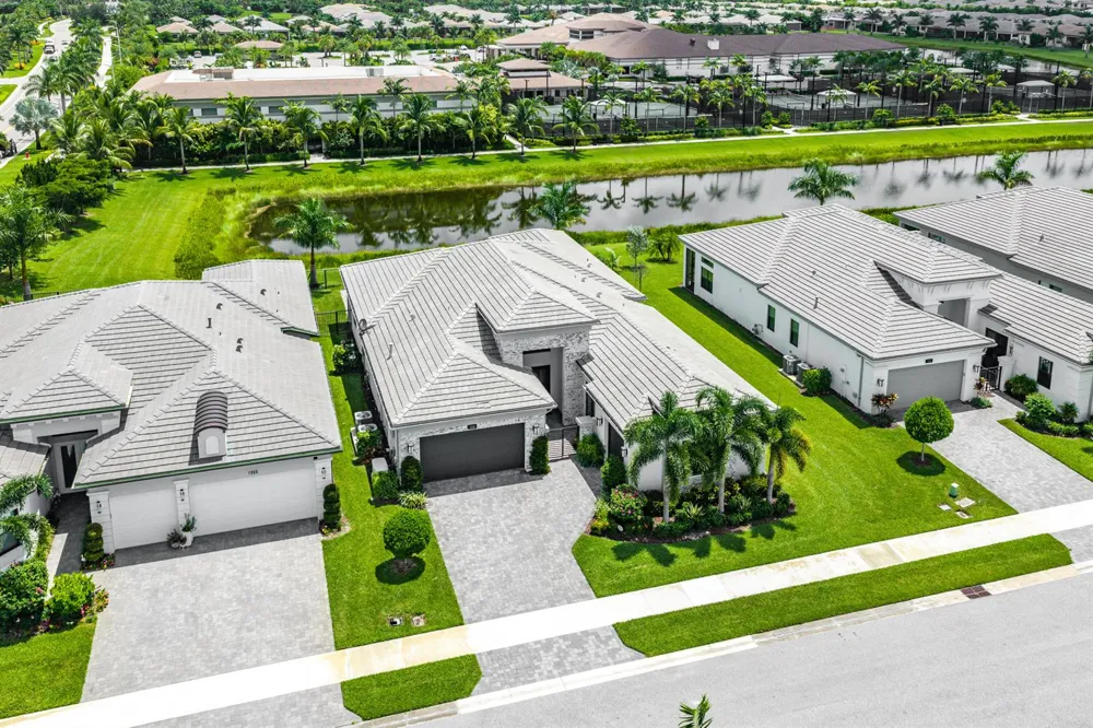 11326 Apricot Valley Drive Boynton Beach, FL 33473