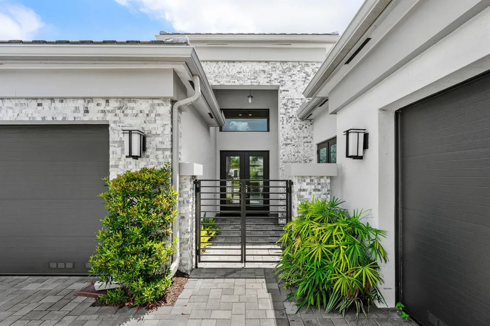 11326 Apricot Valley Drive Boynton Beach, FL 33473