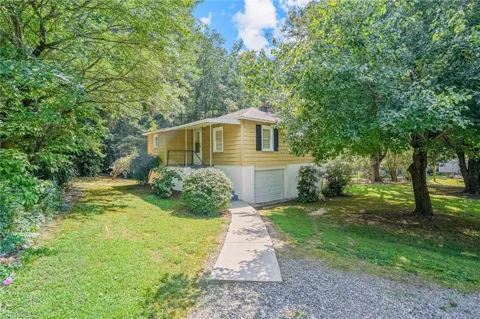 1738 Kivett Council Road