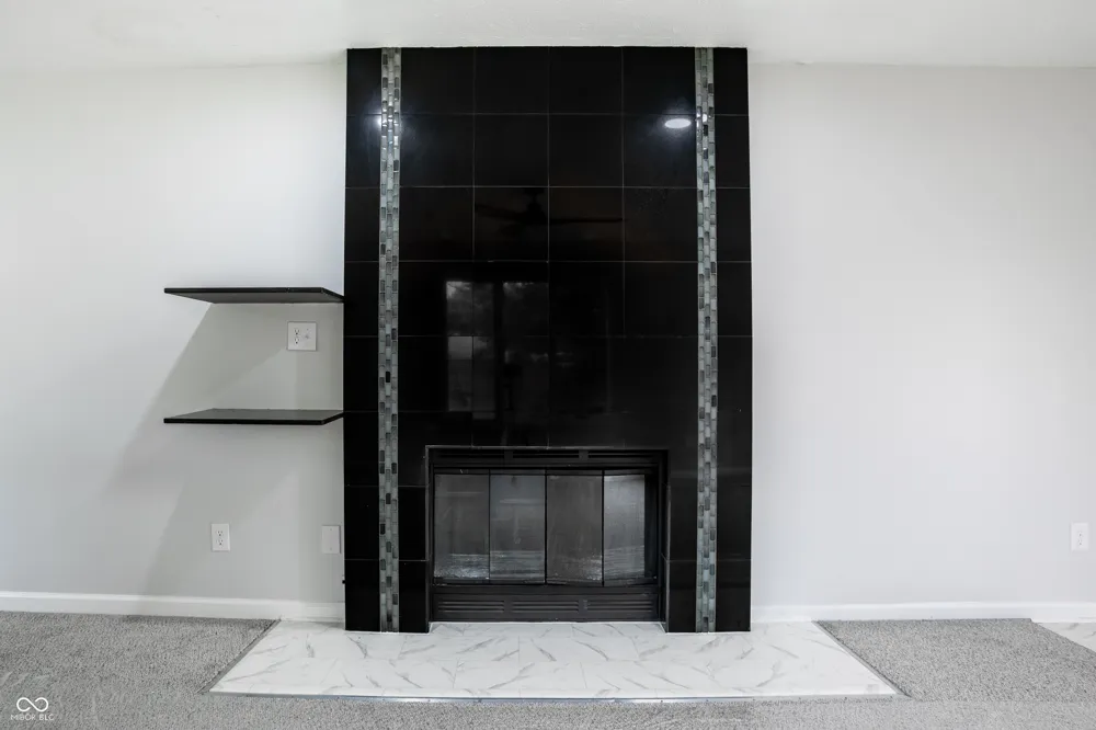 2120 Debello Court Indianapolis, IN 46214