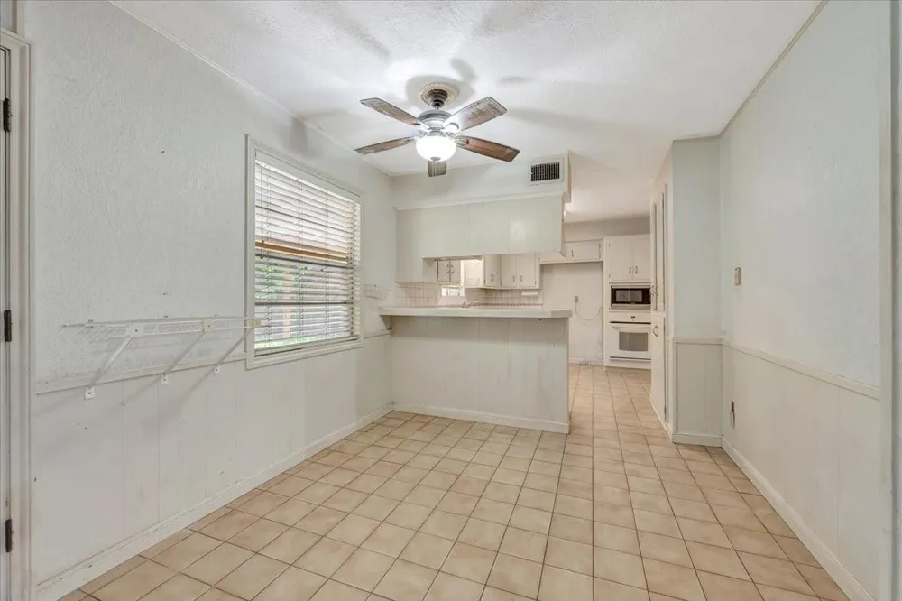 334 Biscayne Boulevard El Lago, TX 77586