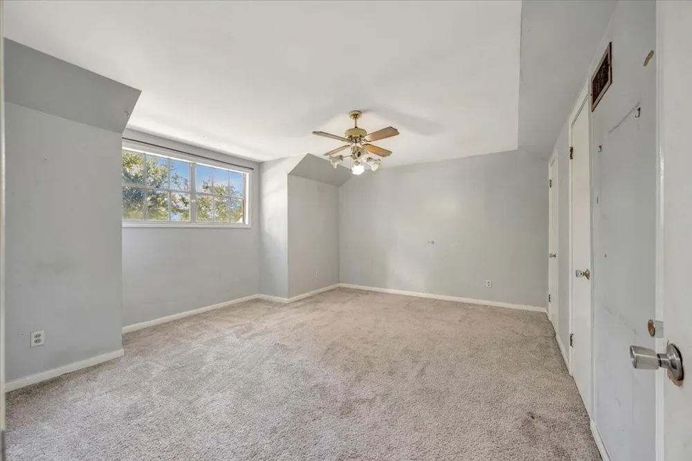 334 Biscayne Boulevard El Lago, TX 77586