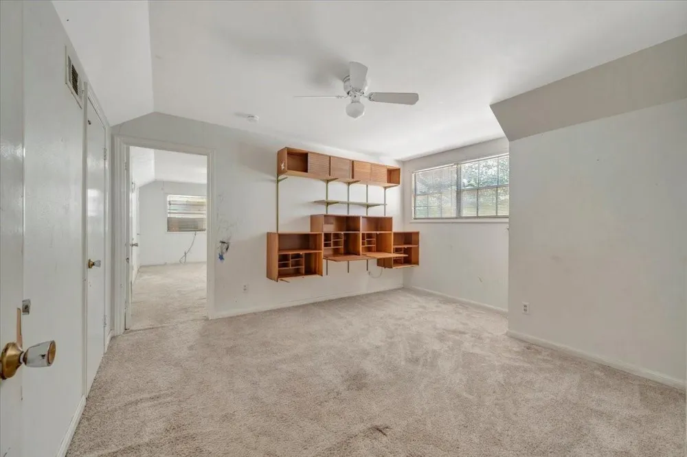 334 Biscayne Boulevard El Lago, TX 77586