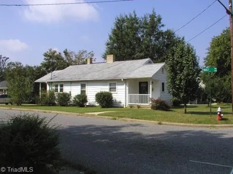 300 Ward Street