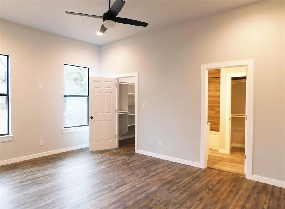 207 Laurel Lane Spicewood, TX 78669