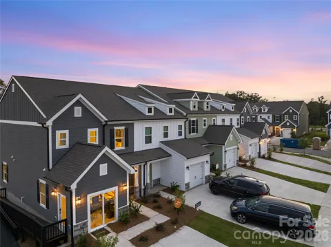 703 Bellmouth Road