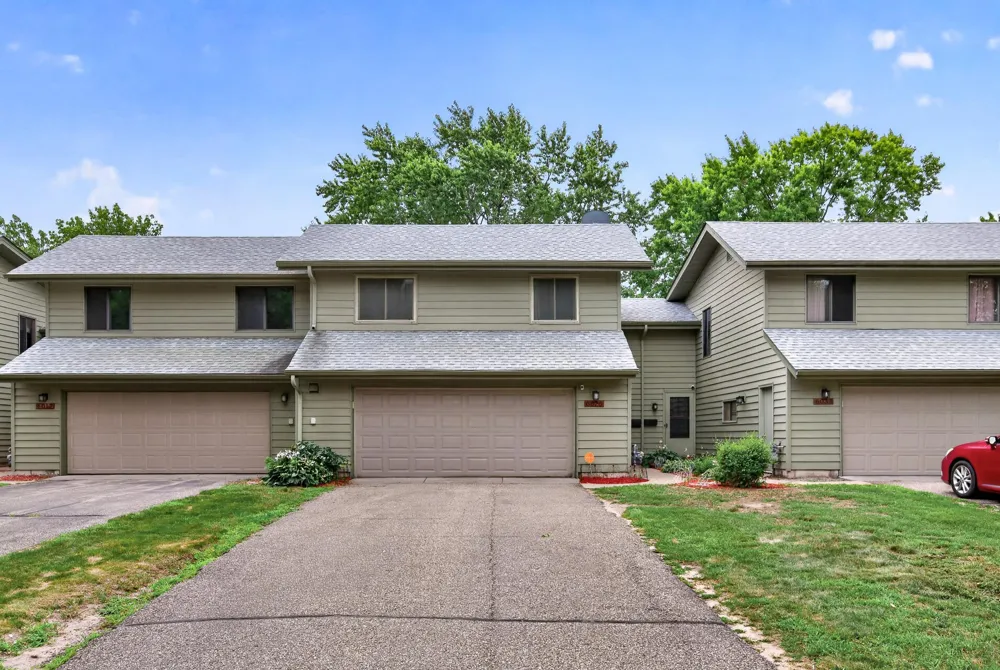 6025 79th Avenue Brooklyn Park, MN 55443