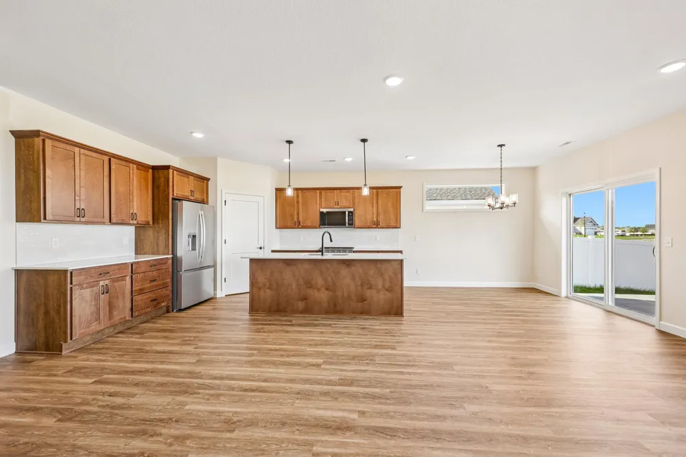 1423 Victory Lane NE Isanti, MN 55040