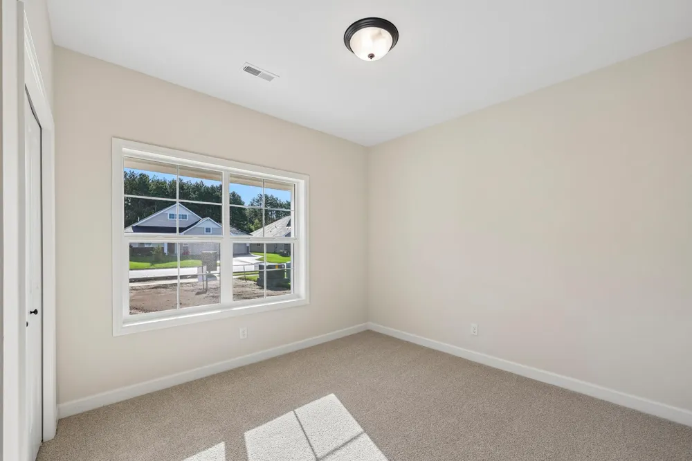1423 Victory Lane NE Isanti, MN 55040
