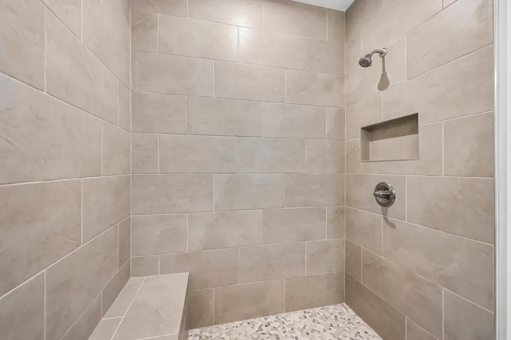 1423 Victory Lane NE Isanti, MN 55040