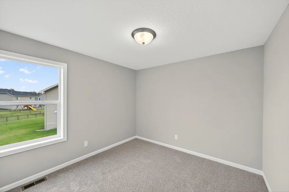 1507 Woods Road NE Isanti, MN 55040