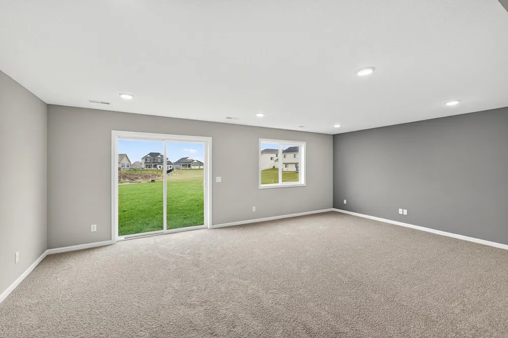 1507 Woods Road NE Isanti, MN 55040