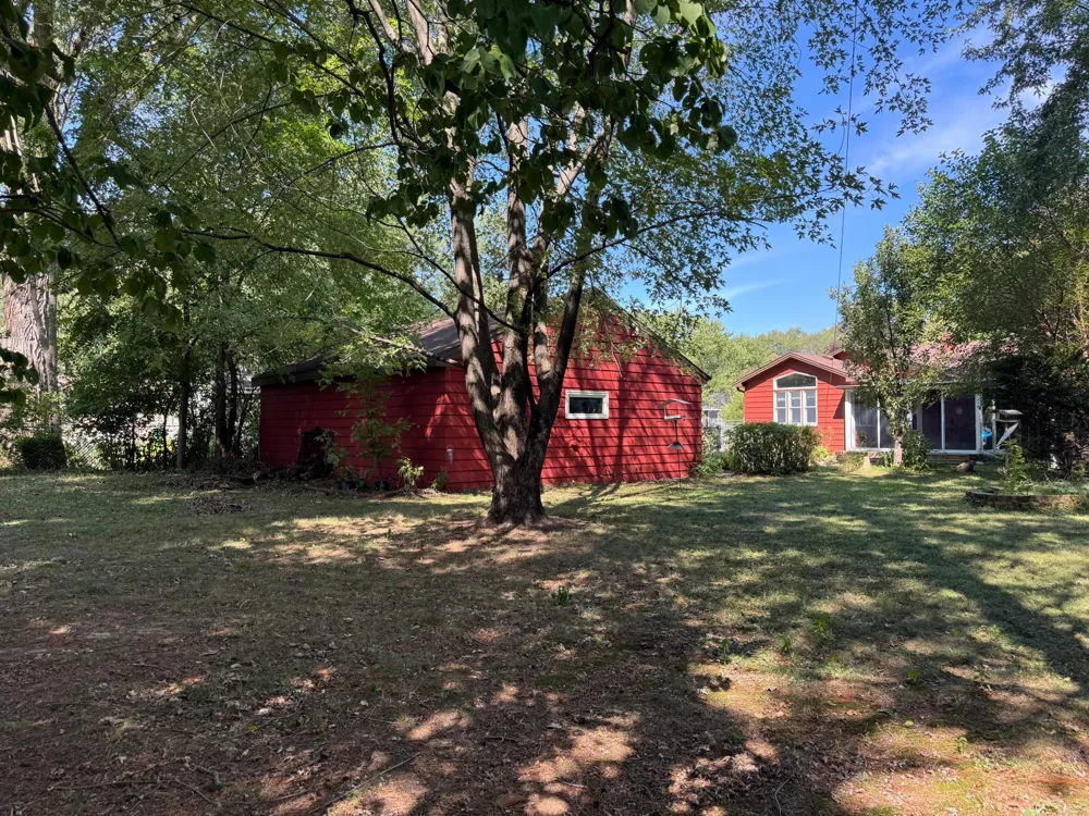 830 Sandhurst Drive W Roseville, MN 55113