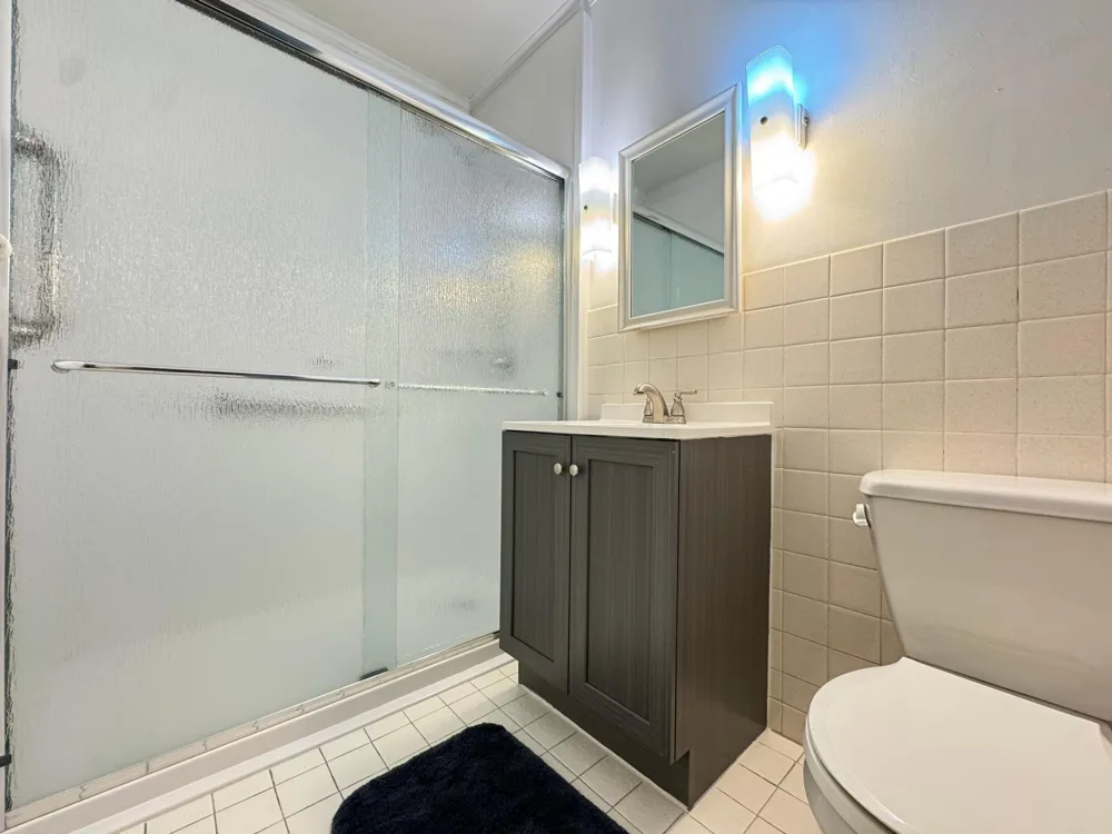 830 Sandhurst Drive W Roseville, MN 55113