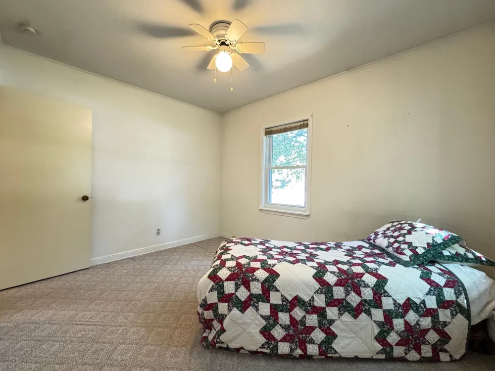830 Sandhurst Drive W Roseville, MN 55113