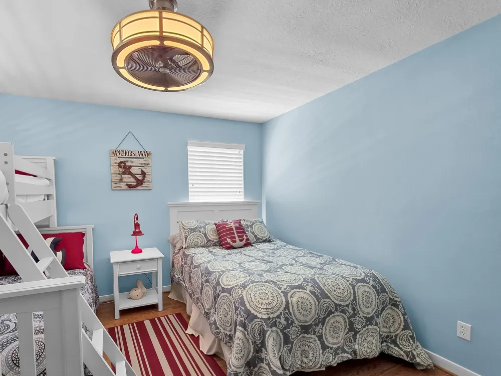 930 Eastview Crystal Beach, TX 77650